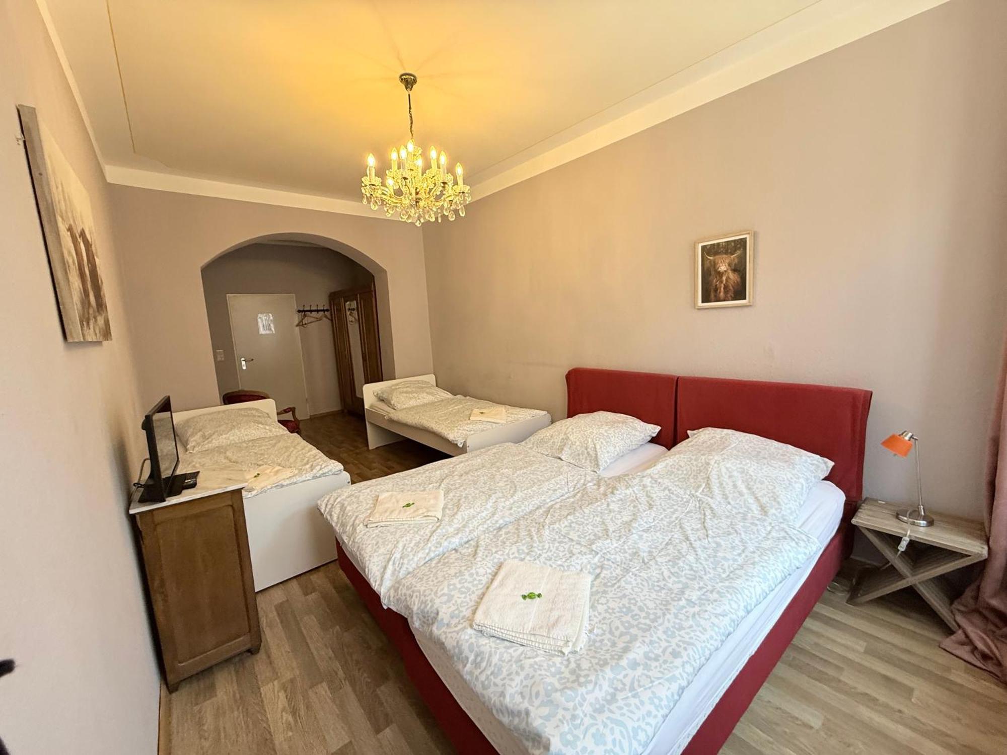 Pension Casa Tempora Monaco di Baviera Esterno foto