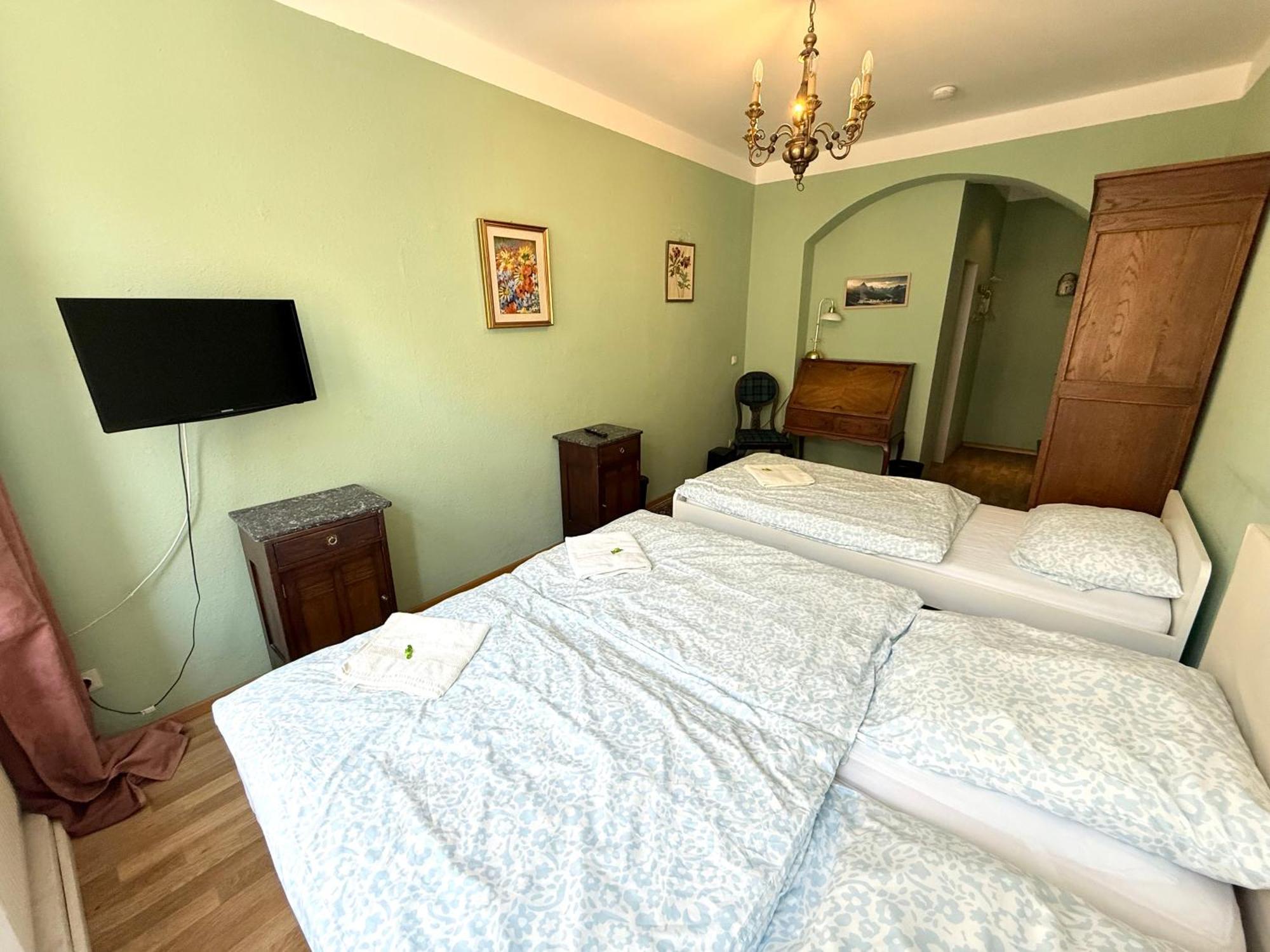 Pension Casa Tempora Monaco di Baviera Esterno foto